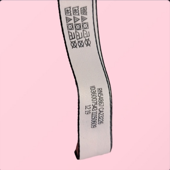 Victoria's Secret 2018 Cheeky, Frilly Panties (XL) - Picture 6 of 7